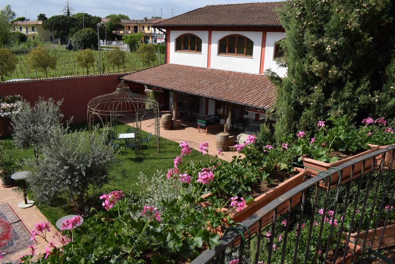 Agriturismo Mulino Bianco Lonato Exterior photo